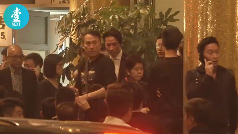 新義安超級喪禮 北角話事人疑醉酒猝逝 過千古惑仔到場致祭