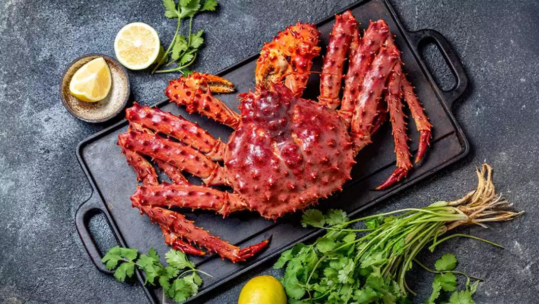 【香港｜中環「茶皇殿」4 斤活阿拉斯加蟹體驗】生猛蟹＋粵式海鮮盛宴